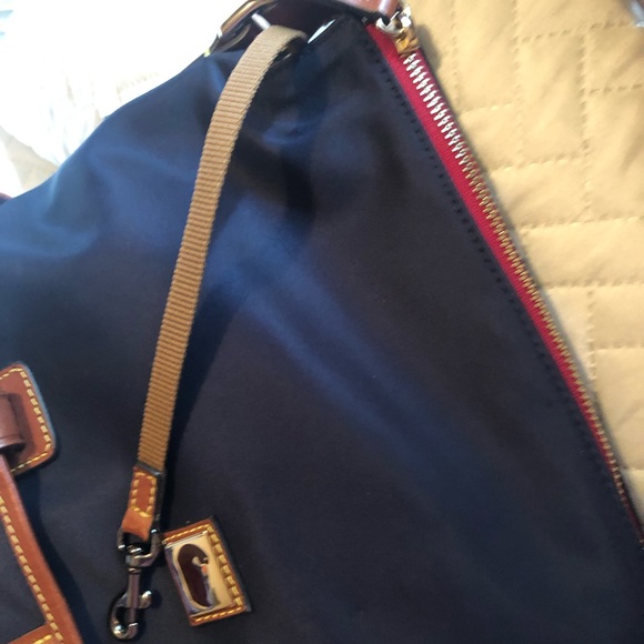 Excellent condition! Only carried a very short time. Love the inside! - Picture 3 of 12